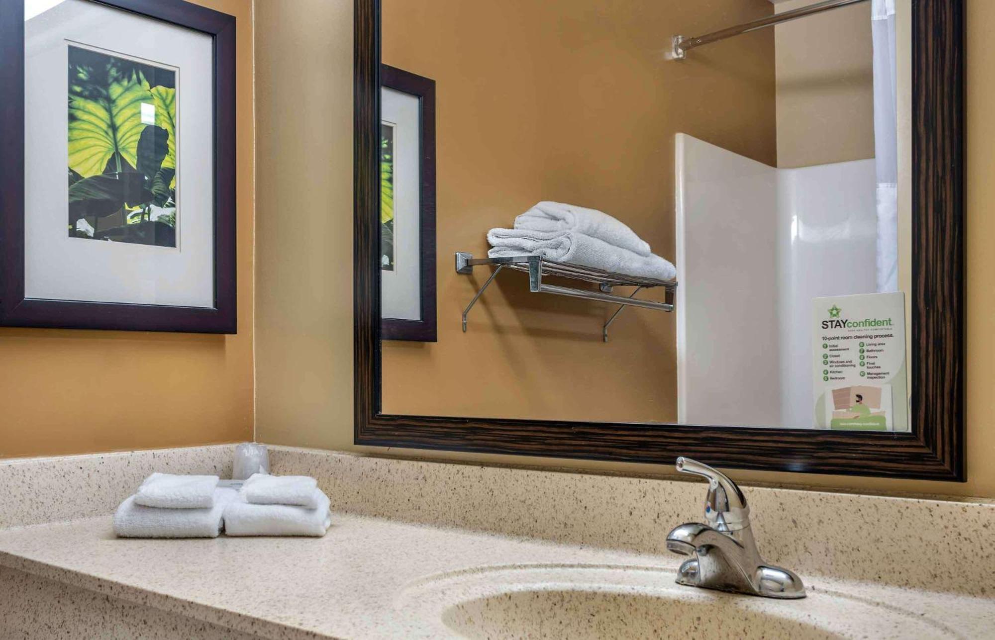 Extended Stay America Suites - Portland - Beaverton Hillsboro - Eider Ct Eksteriør billede
