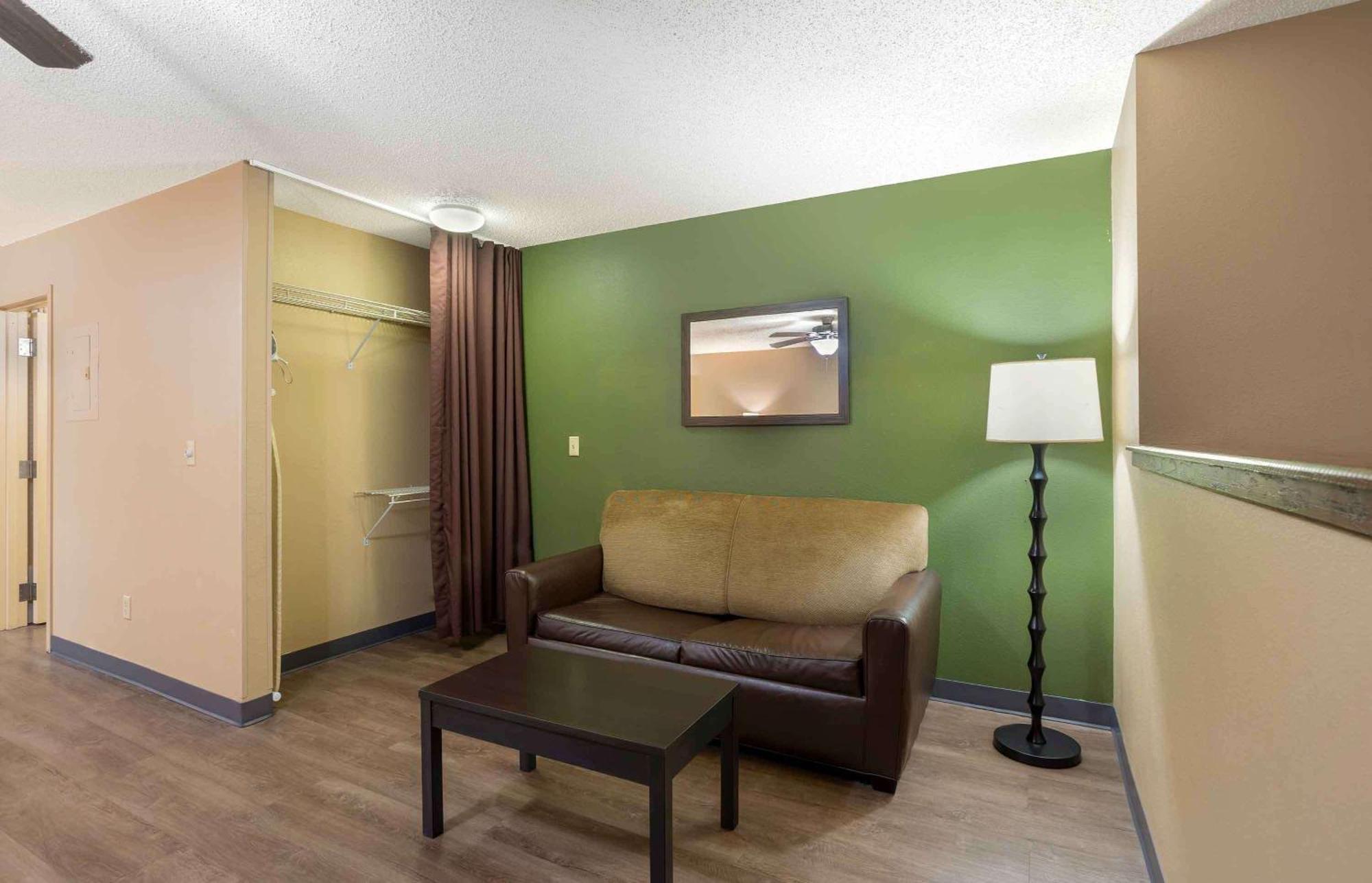 Extended Stay America Suites - Portland - Beaverton Hillsboro - Eider Ct Eksteriør billede